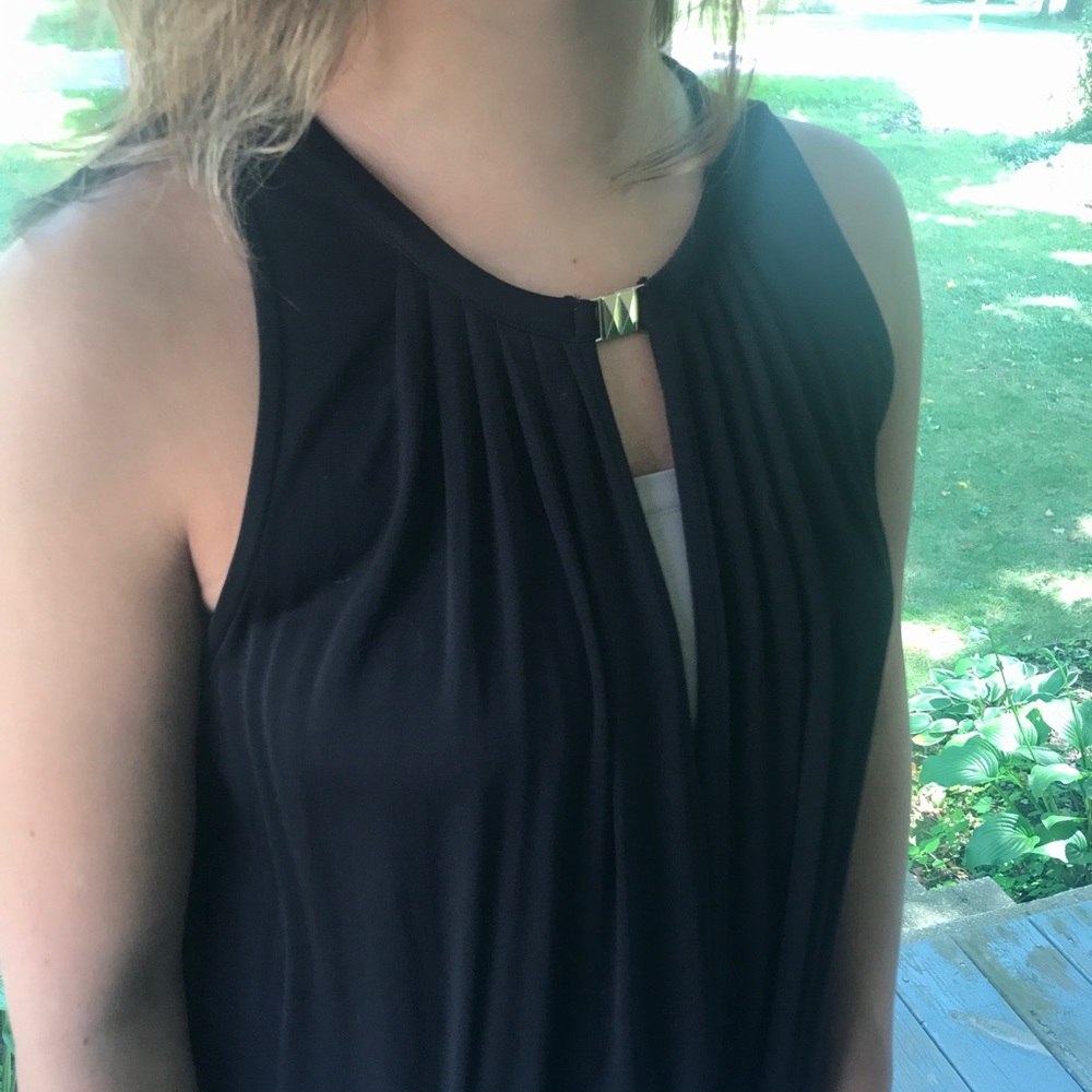 🖤 Silky black tank top